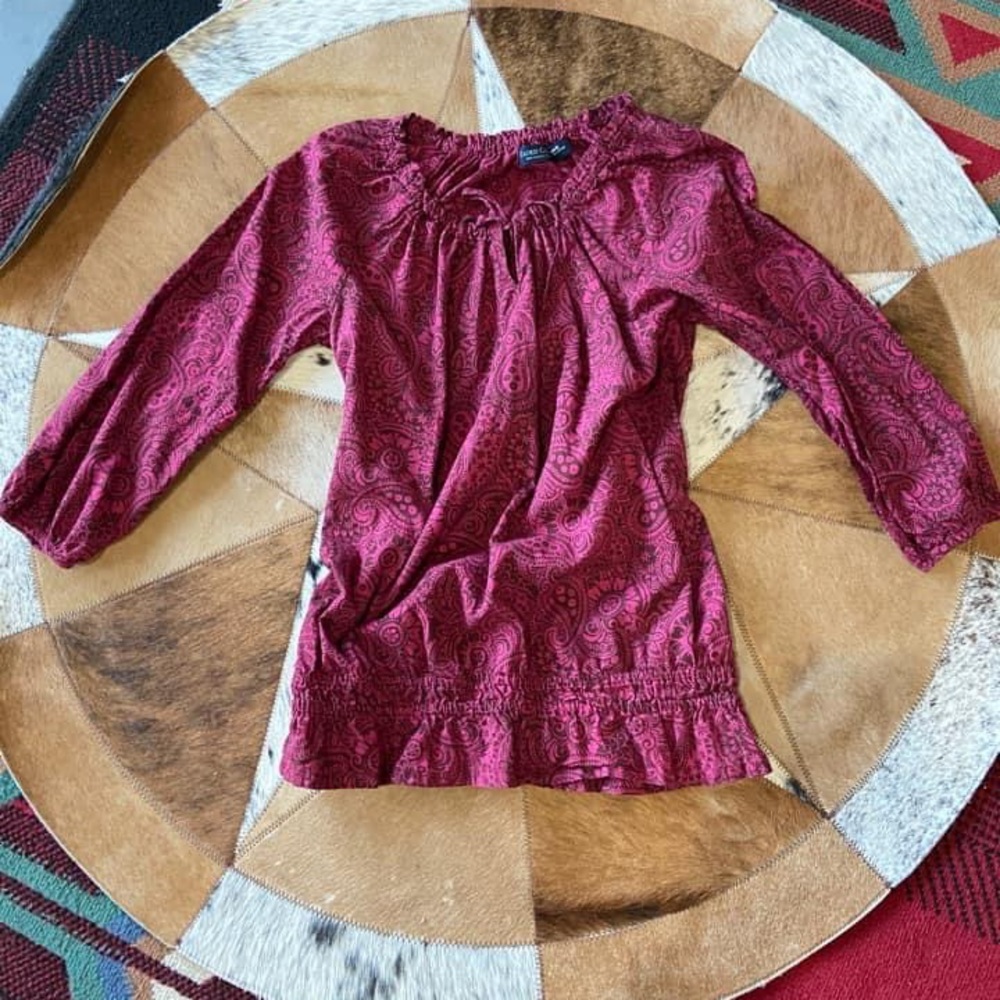 Peasant style top